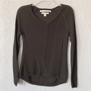 Max Studio 100% linen sweater